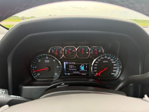 Used 2017 Chevrolet Silverado 1500 LT w/ All Star Edition RWD image 15