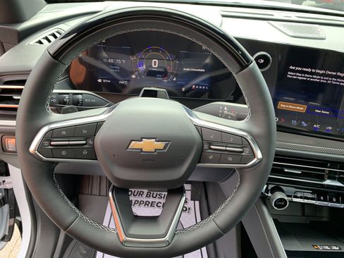 New 2026 Chevrolet Traverse High Country w/ LPO, Floor Liner Package image 14