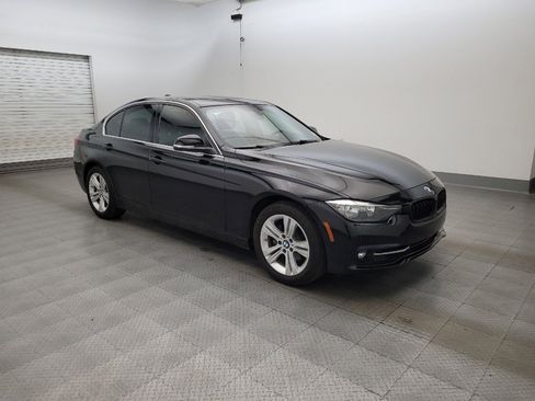 Used 2017 BMW 330i Sedan RWD image 11