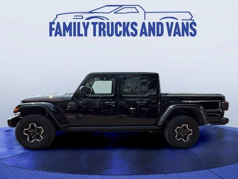 Used 2021 Jeep Gladiator Rubicon AWD/4WD image 2