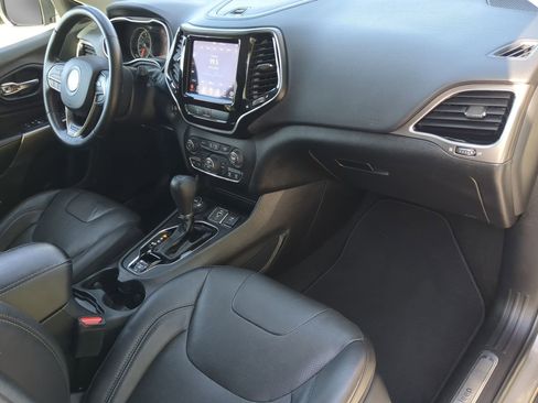 Used 2020 Jeep Cherokee Limited AWD/4WD image 49