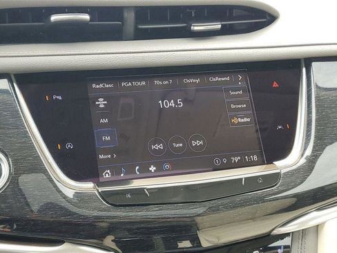 Certified 2022 Cadillac XT6 Premium Luxury w/ LPO, Floor Liner Package AWD/4WD image 15