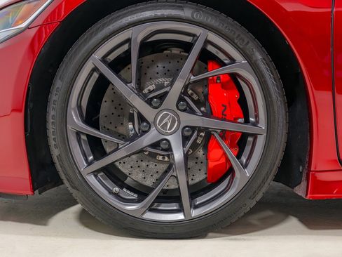 Used 2017 Acura NSX image 15