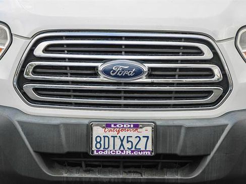 Used 2018 Ford Transit 350 XLT image 7