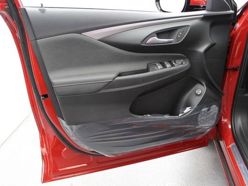 New 2026 Buick Envista Avenir FWD image 17