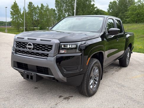 New 2026 Nissan Frontier SV AWD/4WD image 2