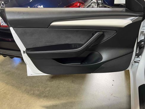 Used 2023 Tesla Model 3 Standard Range image 78