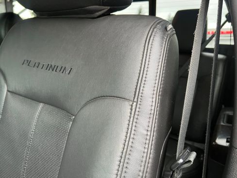 Used 2014 Ford F250 Platinum image 24