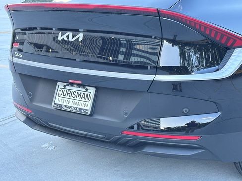 New 2025 Kia EV6 Light w/ Light LR Technology Package image 5