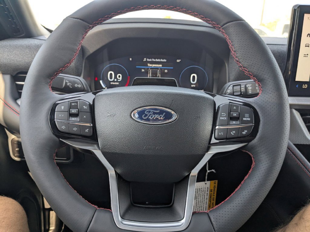 New 2026 Ford Explorer ST-Line w/ ST-Line Street Pack RWD image 30