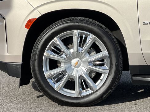 Certified 2023 Chevrolet Suburban High Country w/ Max Trailering Package image 27