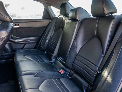 Used 2019 Toyota Avalon XSE FWD image 29