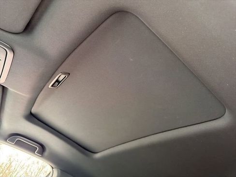 Used 2025 Honda Passport TrailSport image 32