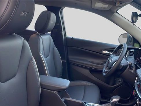 New 2026 Buick Encore GX Sport Touring w/ Studio Series image 23