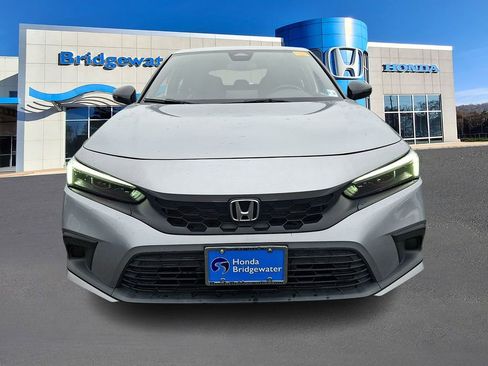 Used 2023 Honda Civic Sport image 2