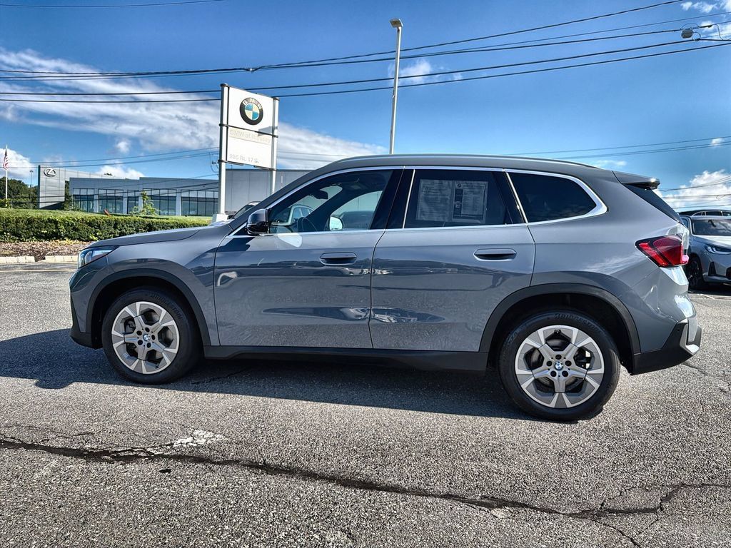 Used 2023 BMW X1 xDrive28i AWD/4WD image 11