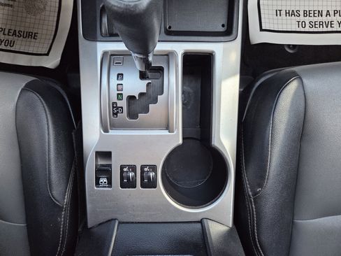 Used 2019 Toyota 4Runner SR5 Premium image 30