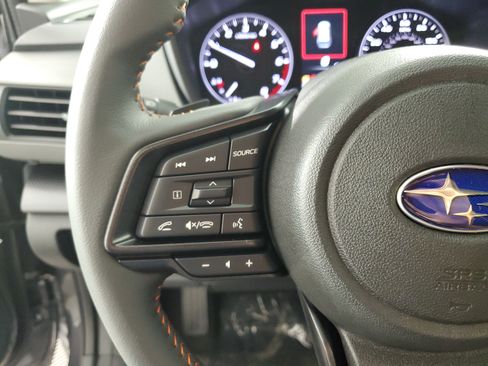 New 2025 Subaru Crosstrek 2.5i Limited w/ Crosstrek Mirror Package image 24