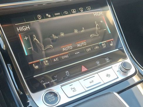 Used 2023 Audi A8 L 3.0T image 19