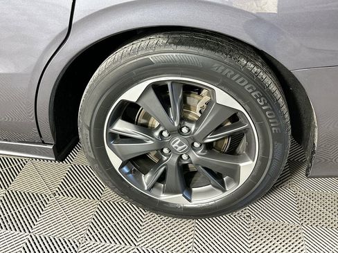 Used 2022 Honda Odyssey Elite image 42