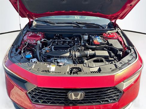 Certified 2025 Honda Accord SE image 34