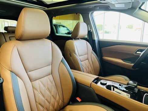 New 2026 Nissan Rogue Platinum image 36