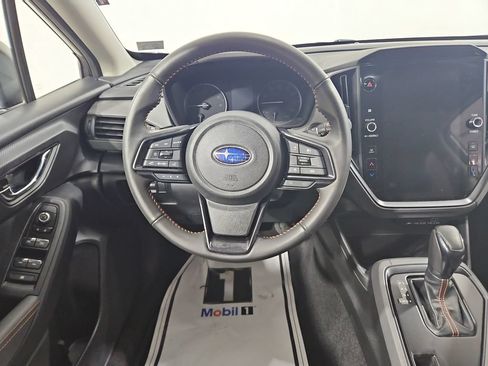 Certified 2025 Subaru Crosstrek 2.5i Limited w/ Popular Package #4A AWD/4WD image 15
