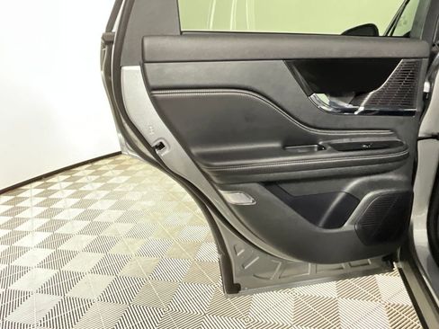 Used 2022 Lincoln Corsair FWD image 26