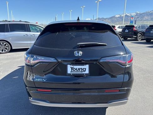 New 2026 Honda HR-V EX-L image 4