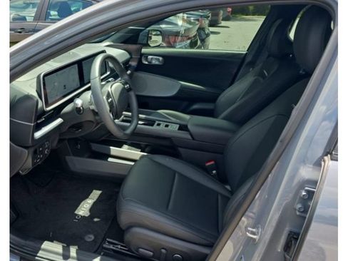 Used 2023 Hyundai Ioniq 6 Limited AWD/4WD image 5