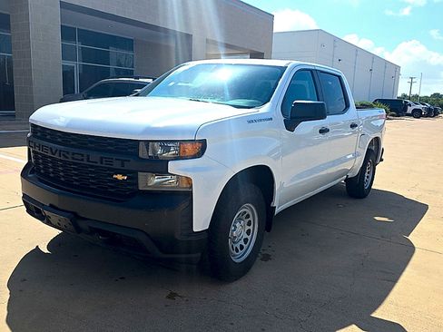 Used 2021 Chevrolet Silverado 1500 W/T w/ WT Value Package AWD/4WD image 6