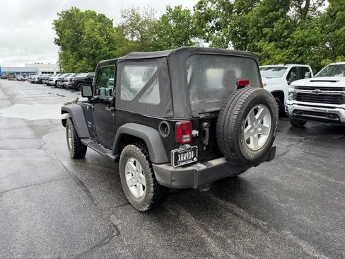 Used 2016 Jeep Wrangler Sport w/ Quick Order Package 24S AWD/4WD image 4
