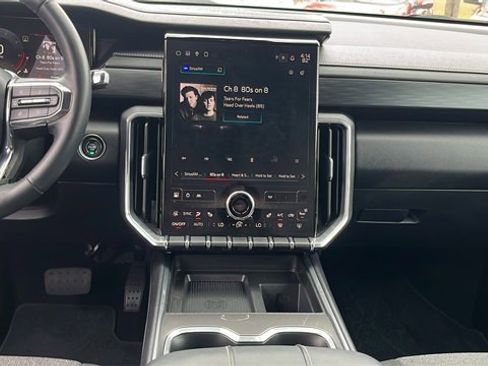 Certified 2025 GMC Acadia Elevation image 27