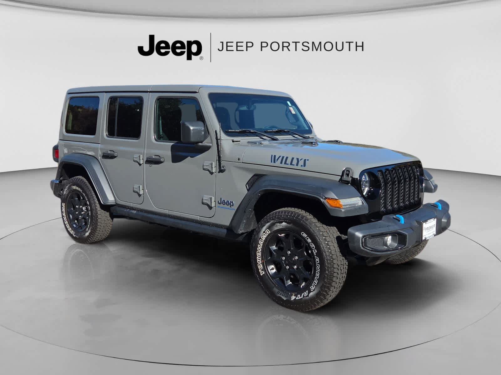 Used 2023 Jeep Wrangler Unlimited w/ Cold Weather Group AWD/4WD image 1