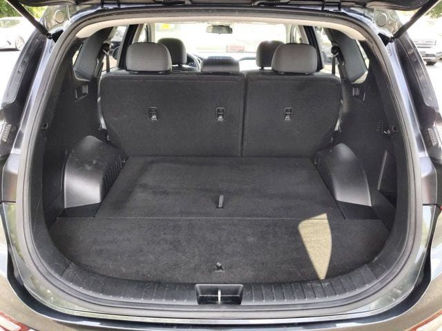 Used 2020 Hyundai Santa Fe SE AWD/4WD image 13