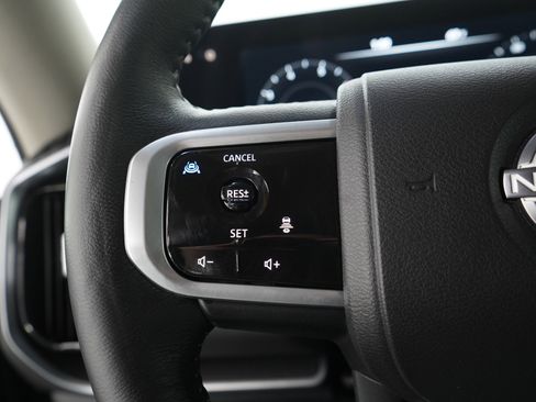 Used 2025 Nissan Armada SV AWD/4WD image 26