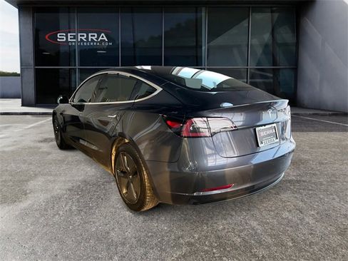 Used 2019 Tesla Model 3 Long Range image 2