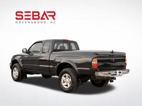Used 2003 Toyota Tacoma PreRunner RWD image 8