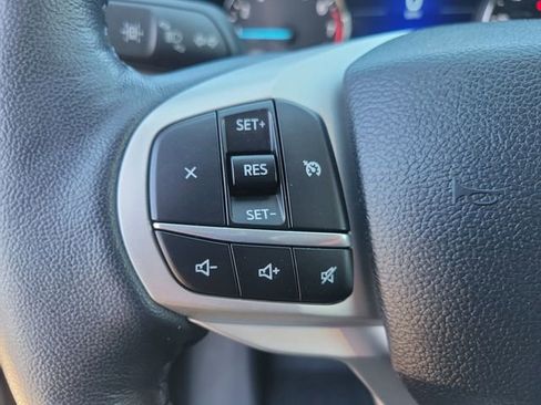 Certified 2023 Ford Explorer XLT w/ Equipment Group 202A AWD/4WD image 16