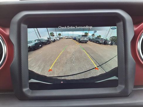 Used 2023 Jeep Wrangler Rubicon w/ LED Lighting Group image 11