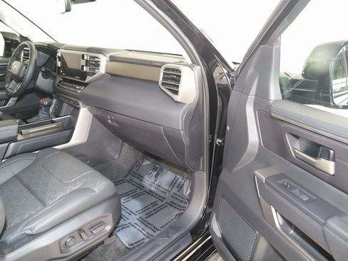 Used 2024 Toyota Sequoia Limited image 58