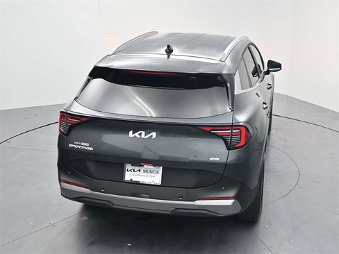 New 2026 Kia Sportage EX image 48