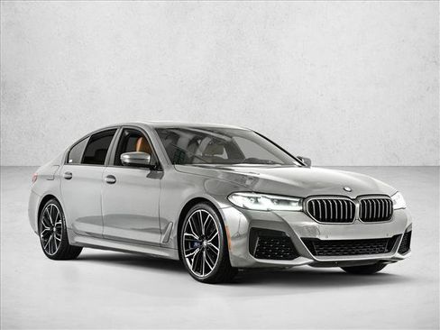 Used 2022 BMW M550i xDrive w/ Premium Package AWD/4WD image 3