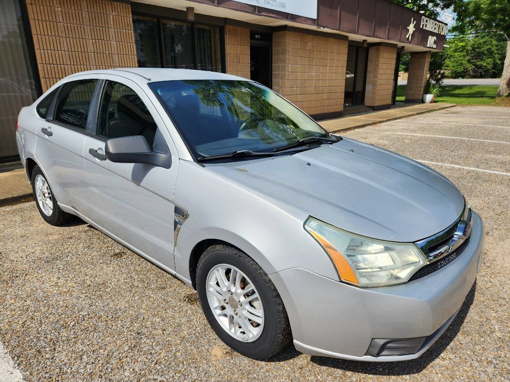 Used 2008 Ford Focus SE FWD image 2