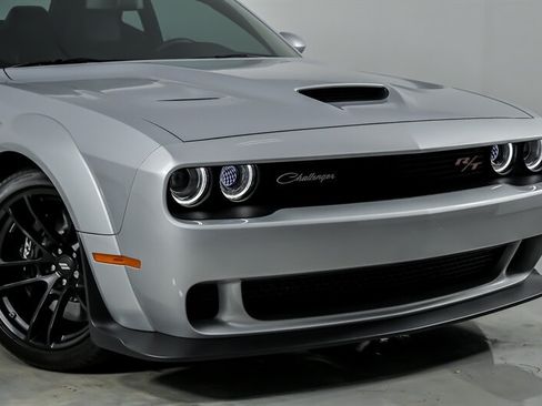 Used 2023 Dodge Challenger R/T Scat Pack RWD image 2