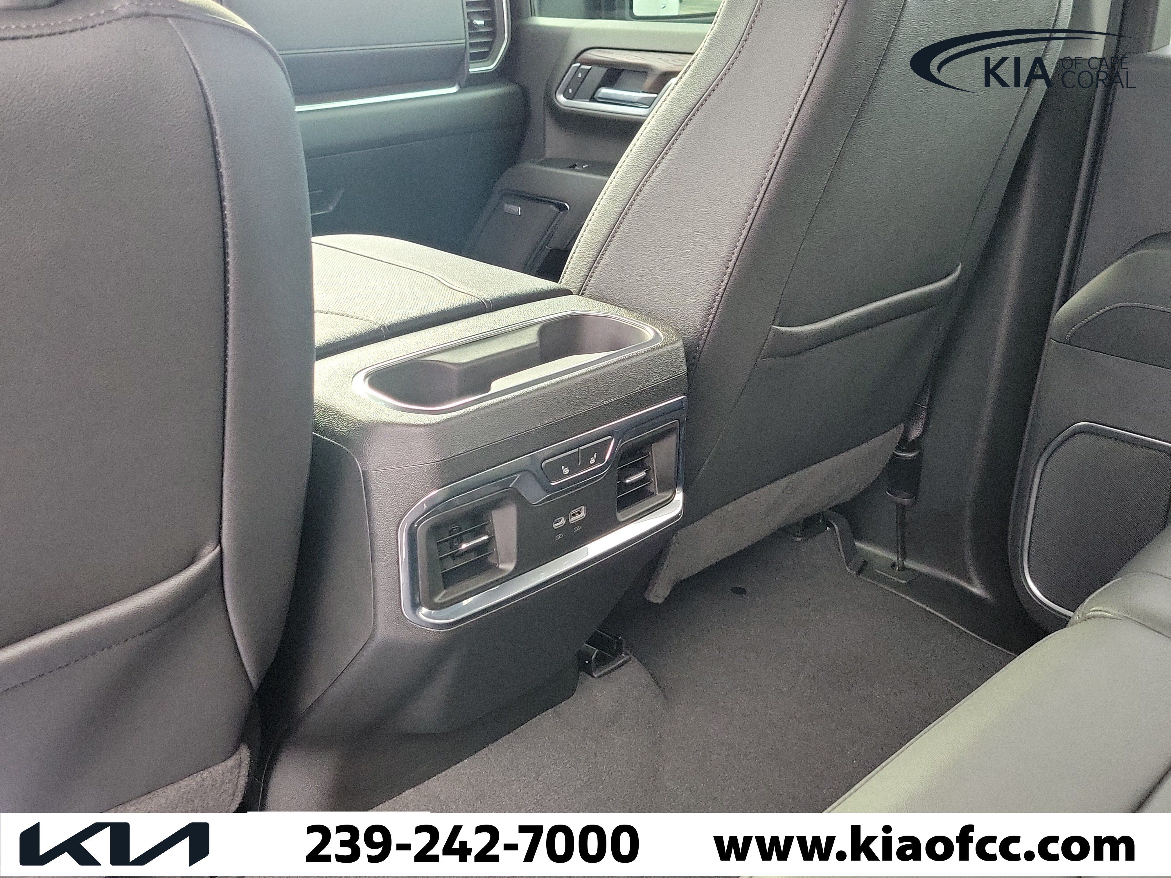Used 2026 GMC Sierra 3500 SLT w/ SLT Convenience Package AWD/4WD image 13