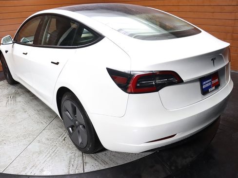 Used 2023 Tesla Model 3 Long Range image 11