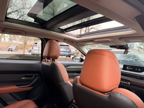 Used 2024 MAZDA CX-50 AWD 2.5 Turbo w/ Weather Package image 5