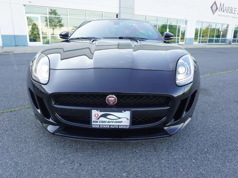 Used 2016 Jaguar F-TYPE Coupe RWD image 2