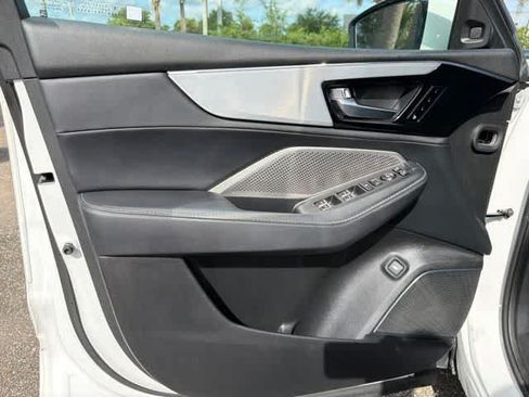 Certified 2023 Acura MDX FWD w/ Technology Package image 23